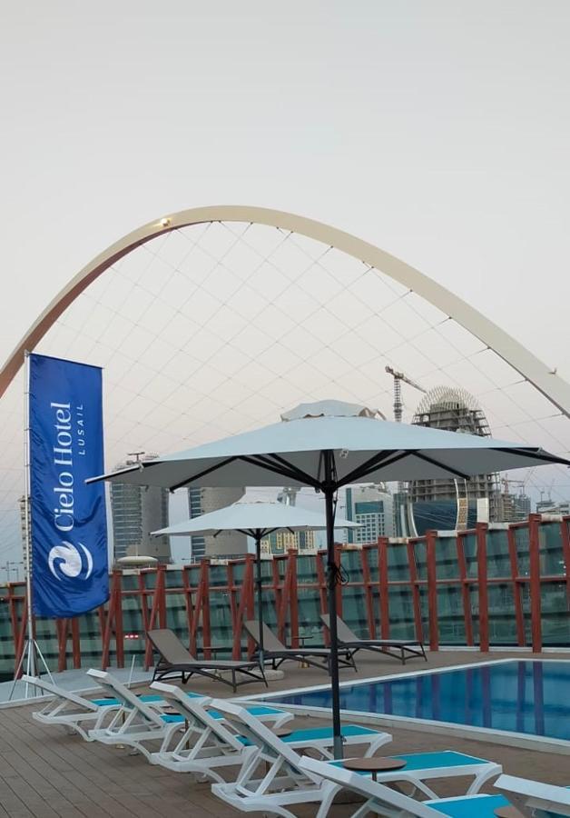 Cielo Hotel Lusail Qatar Buitenkant foto The hotel's rooftop